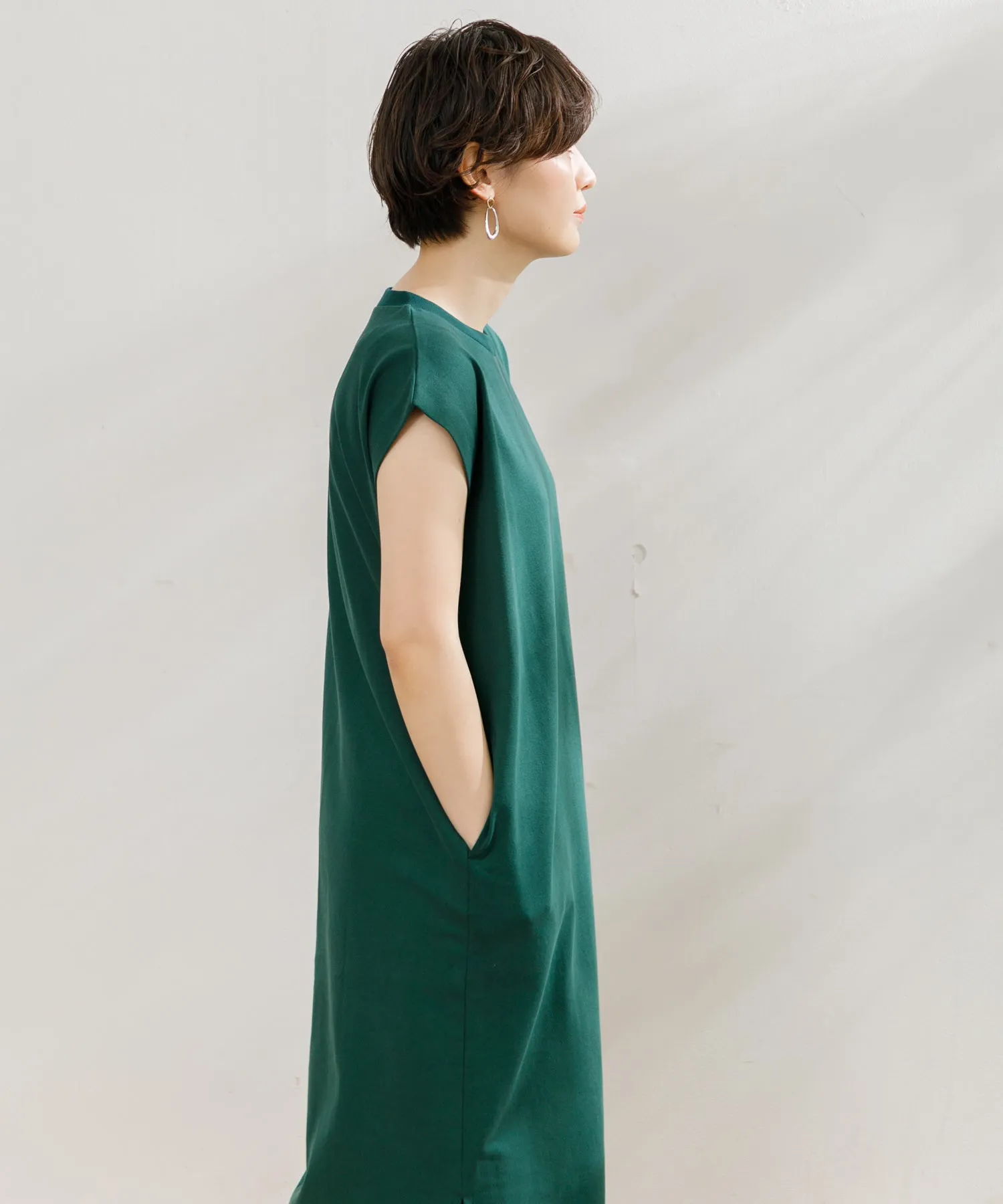 【WOMEN】ORCIVAL SLEEVELESS DRESS