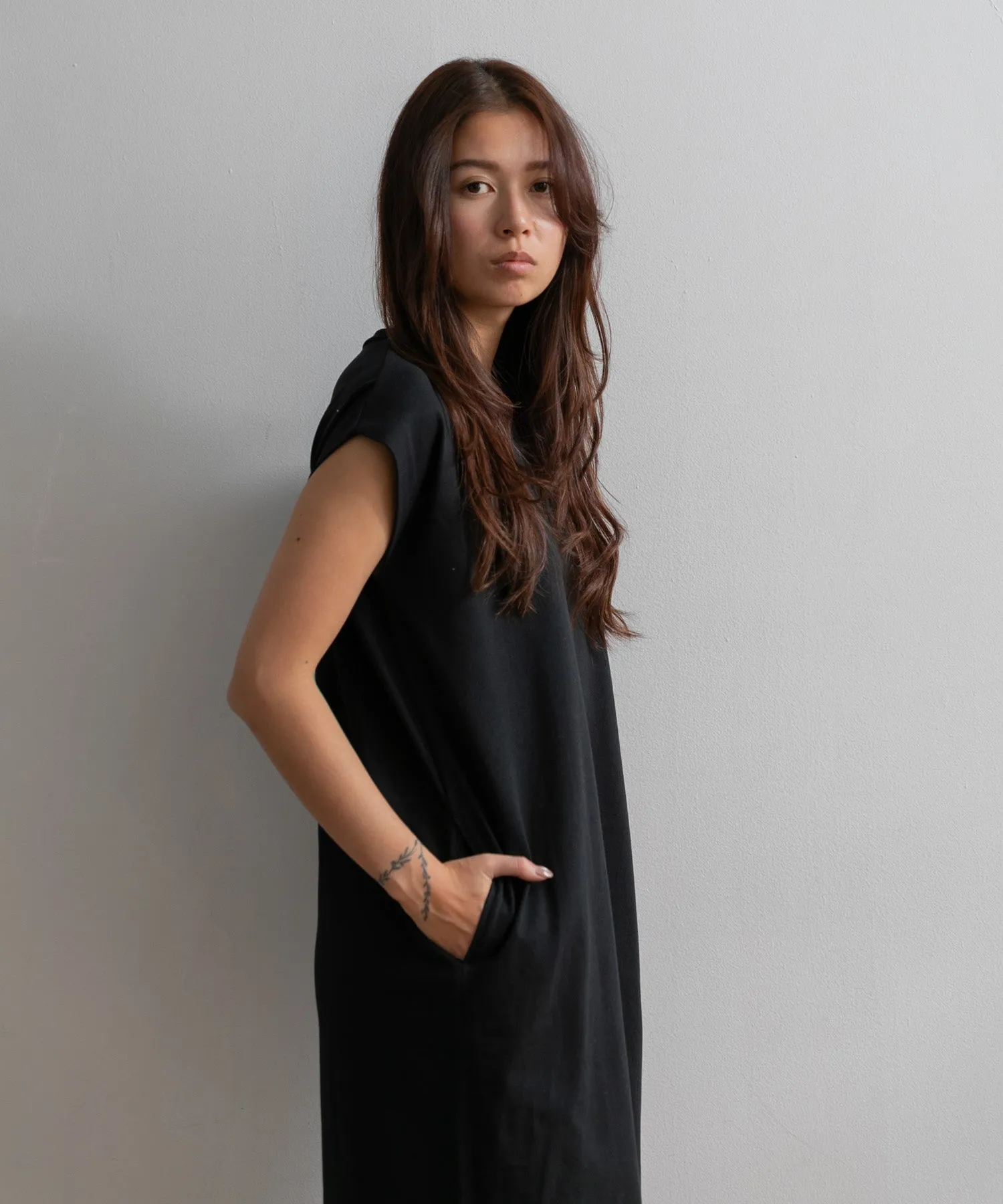 【WOMEN】ORCIVAL SLEEVELESS DRESS